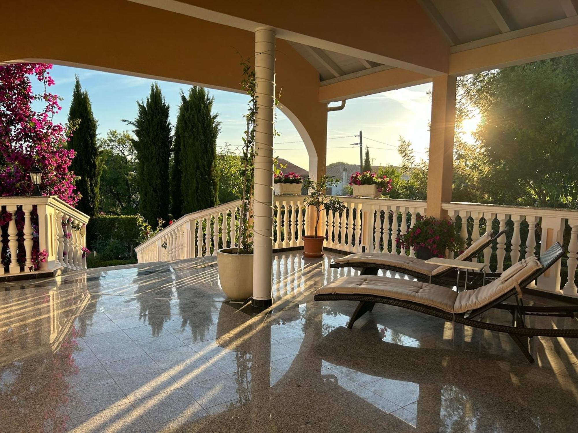 Holiday Home Villa Romantica Свети свети Филип и Яков Екстериор снимка